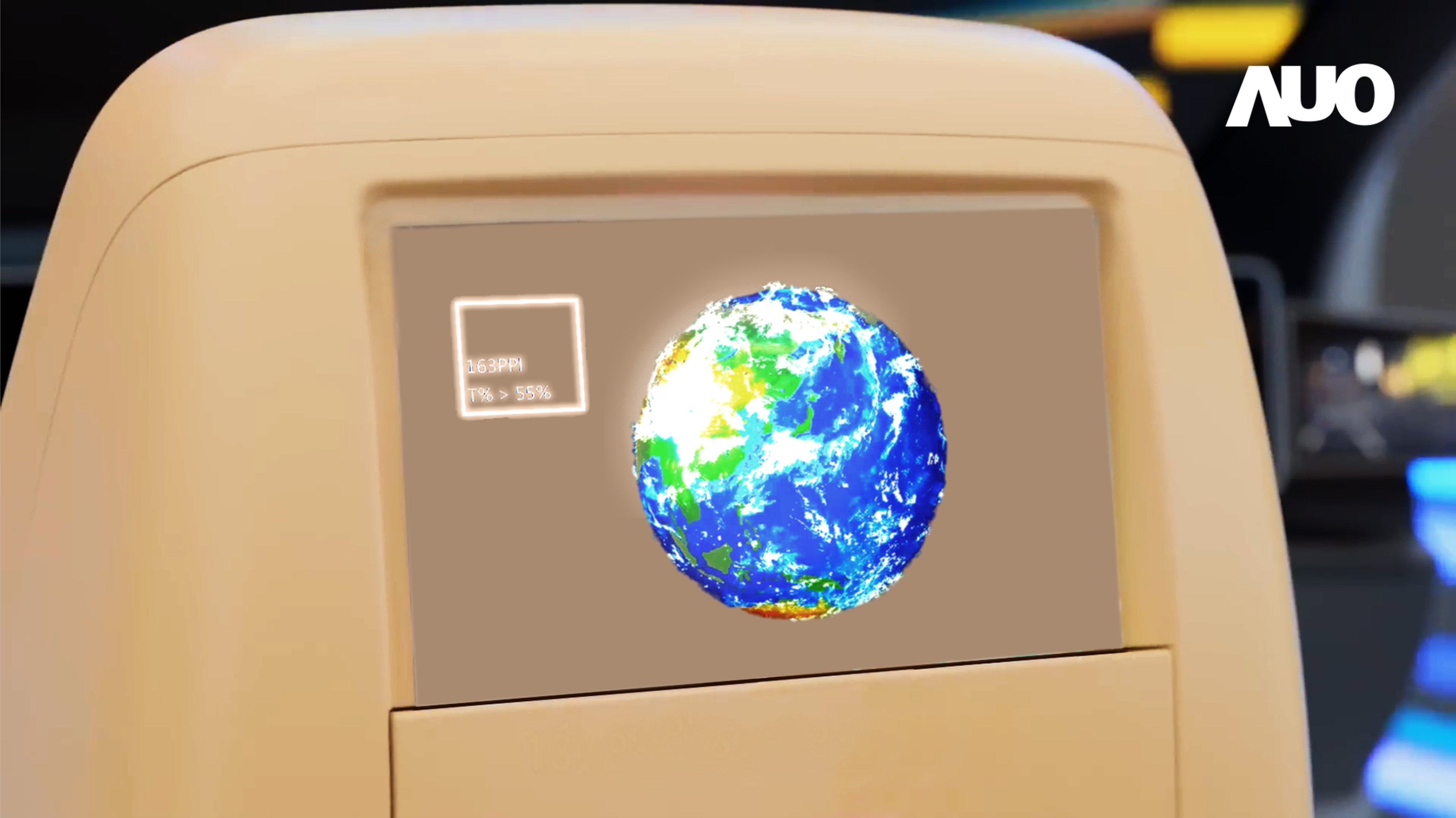 ks凯时·(中国区)官方网站突破设计与制程挑战，推出全球最高分辨率163ppi的13.5吋透明Micro LED面板，并积极布局智能车市场，以期拓展透明显示应用的可能性