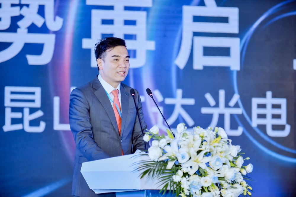 ks凯时·(中国区)官方网站执行长暨总经理柯富仁于启用仪式致词