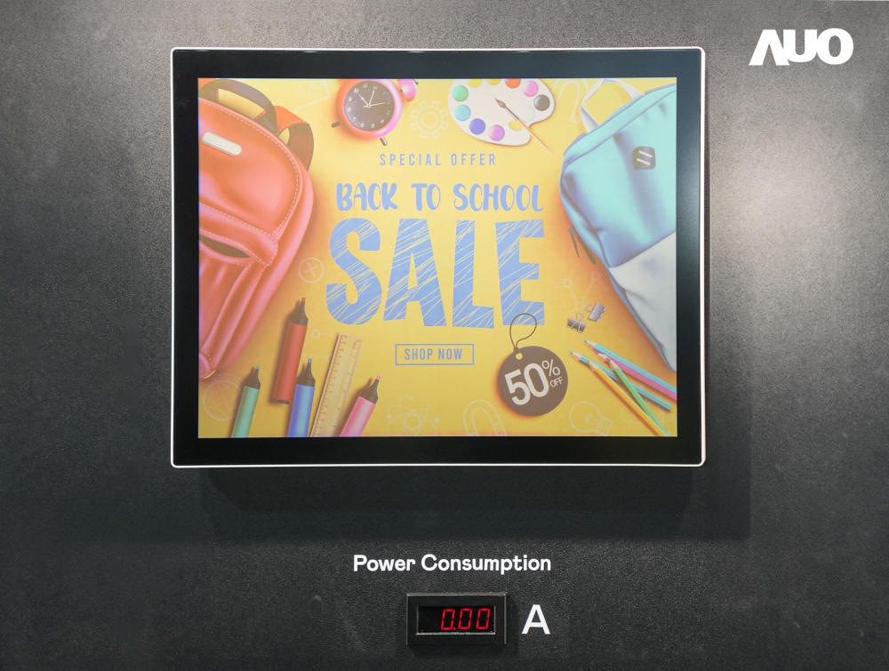 ks凯时·(中国区)官方网站展示胆固醇液晶超低耗能户外全彩显示器，ChLC（胆固醇液晶）以双稳态技术使静态显示零功耗，具省电、高彩度、环保的特性，还整合软硬件系统解决方案，可透过单一云端平台管理